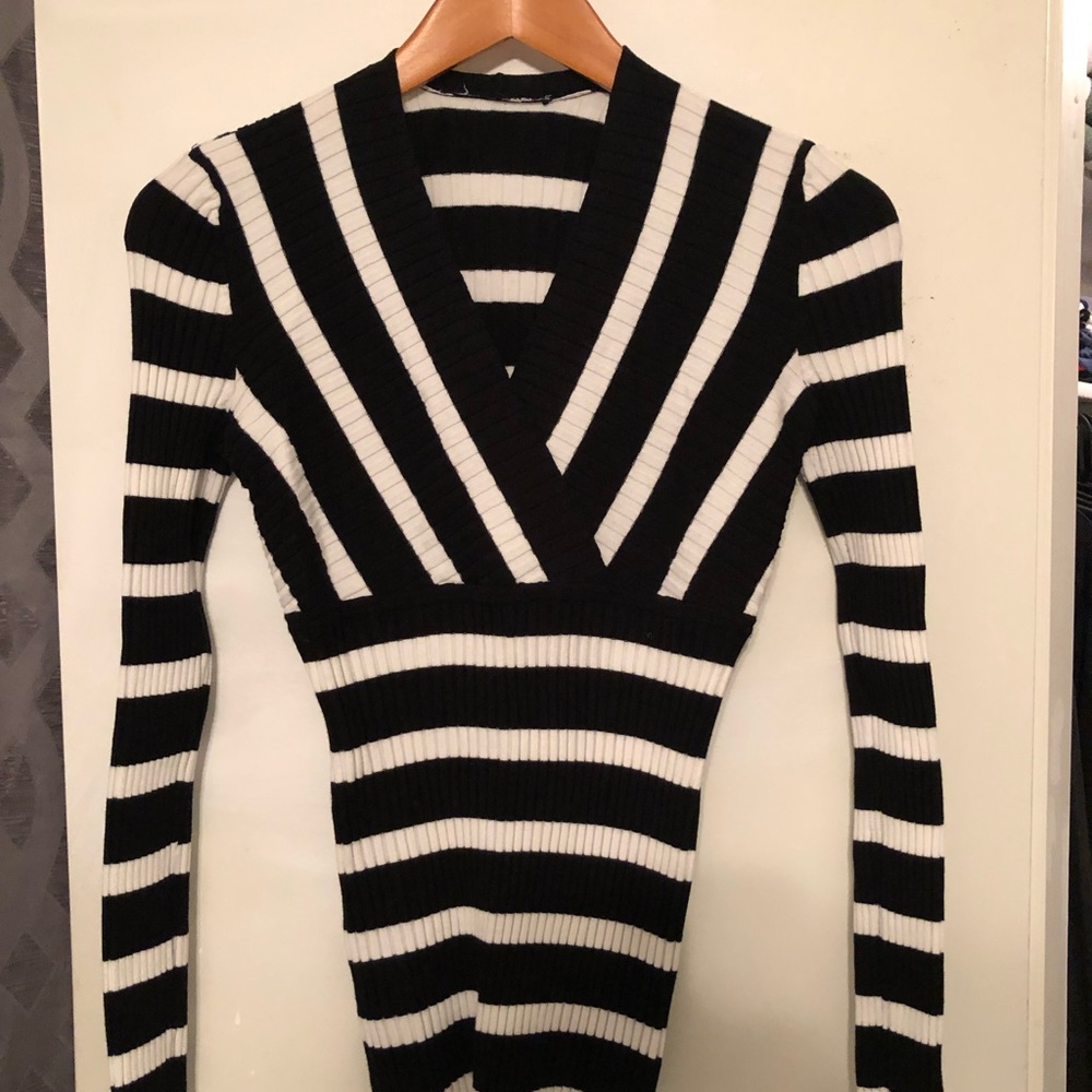 V Neck Striped Sweater